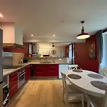 Domaine De Pourrouquet - De Charme Avec Piscine Et Calme Absolu En Pleine Nature בית נופש