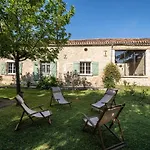 Ferienhaus Domaine De Pourrouquet - De Charme Avec Piscine Et Calme Absolu En Pleine Nature Vic-Fezensac