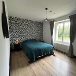 Domaine De Pourrouquet - De Charme Avec Piscine Et Calme Absolu En Pleine Nature Ferienhaus *