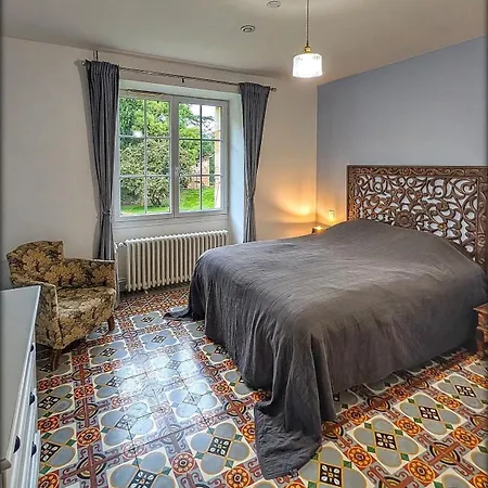 Domaine De Pourrouquet - Gite De Charme En Pleine Nature Avec Piscine Et Spa Inclus