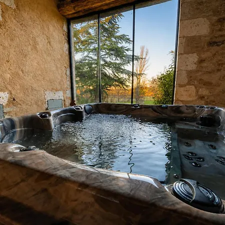 Domaine De Pourrouquet - De Charme En Pleine Nature Avec Piscine Et Inclus *