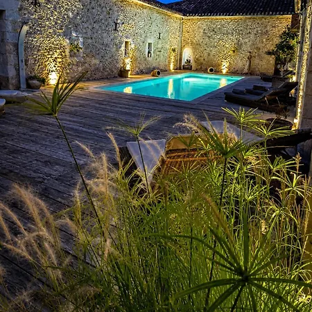 Domaine De Pourrouquet - De Charme En Pleine Nature Avec Piscine Et Inclus * Vic-Fezensac