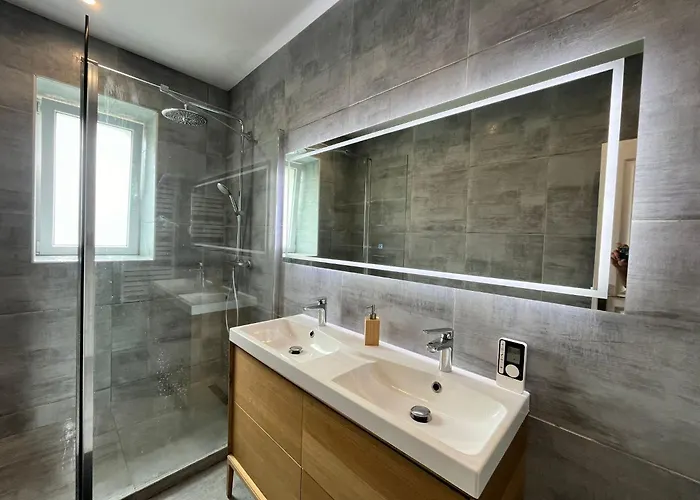 Domaine De Pourrouquet - De Charme Avec Piscine Et Calme Absolu En Pleine Nature Prázdninový dům