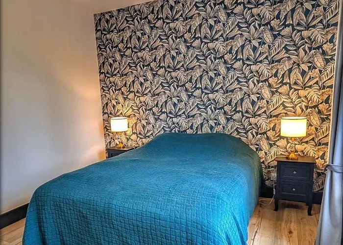 Domaine De Pourrouquet - De Charme Avec Piscine Et Calme Absolu En Pleine Nature *